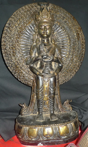 1000 armed Kwan Yin 1000 armed Kwan Yin