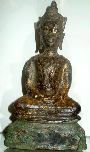 Ayutthaya Buddha giant amulet Ayutthaya Buddha giant amulet