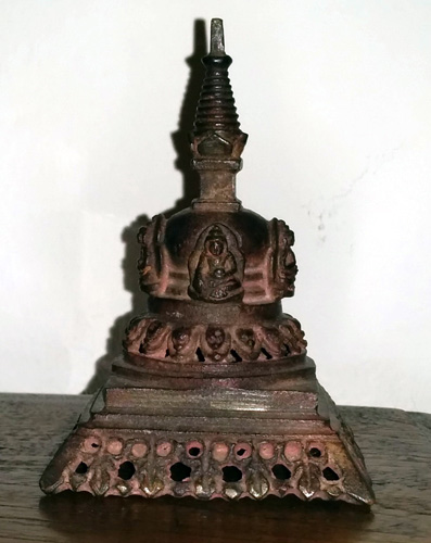 Small chedi stupa Small chedi stupa
