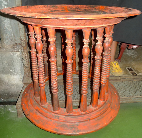 Temple offering table Temple offering table