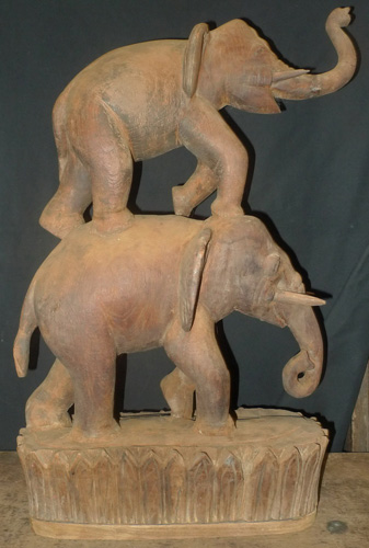Pair of elephants L2110-UD
Pair of elephants
Status : Available
Click on picture for enlarge