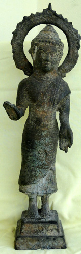 Khmer Buddha with halo, Angkor Khmer Buddha with halo, Angkor