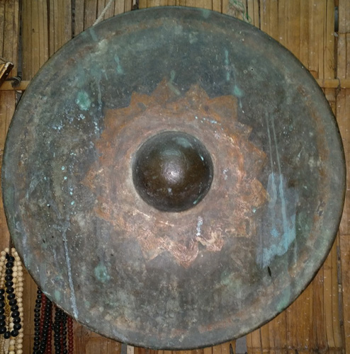 Temple gong Temple gong