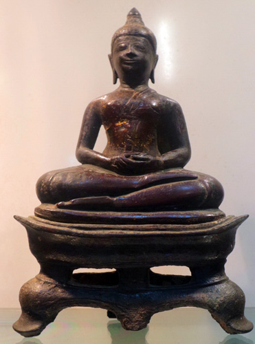 Chieng Sen Buddha L7330-UF
Chieng Sen Buddha
Status : Available
Click on picture for enlarge