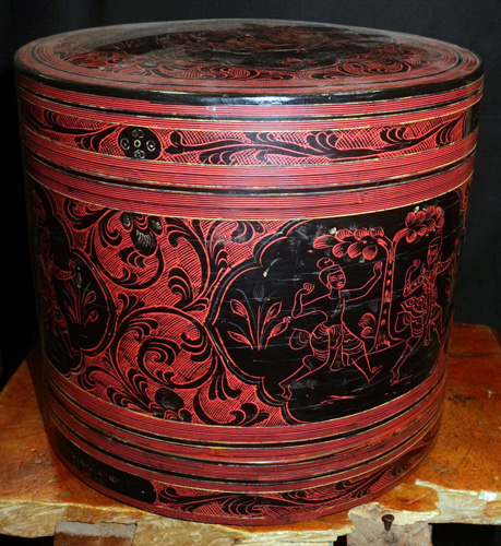 Antique Cosmetic box, lacquerware. A lot of other size and designs Antique Cosmetic box, lacquerware. A lot of other size and designs