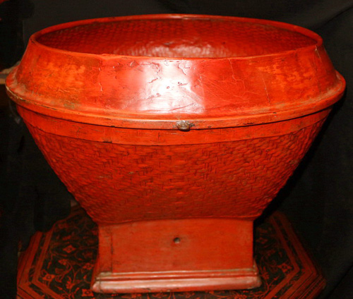 Huge rice container Huge rice container