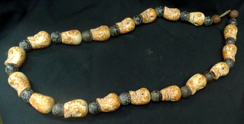 Tantric necklace (skulls) Tantric necklace (skulls)