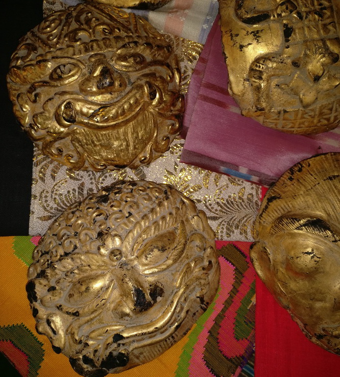 Tiny kapala, sold by one Tiny kapala, sold by one
