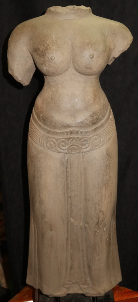 Khmer Uma torso Khmer Uma torso