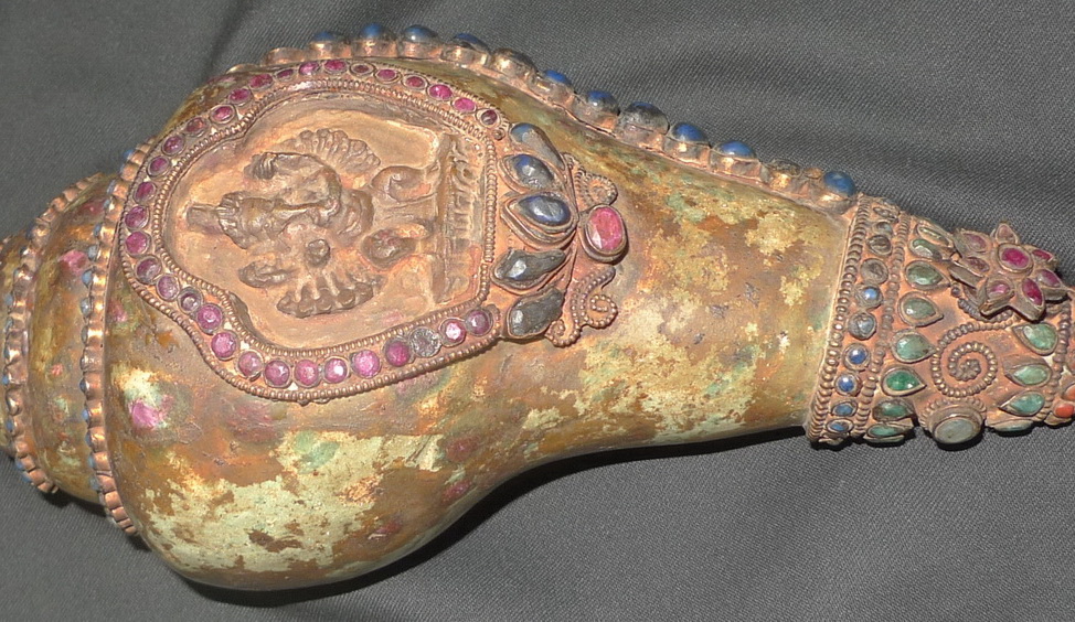 Buddhist conch Buddhist conch