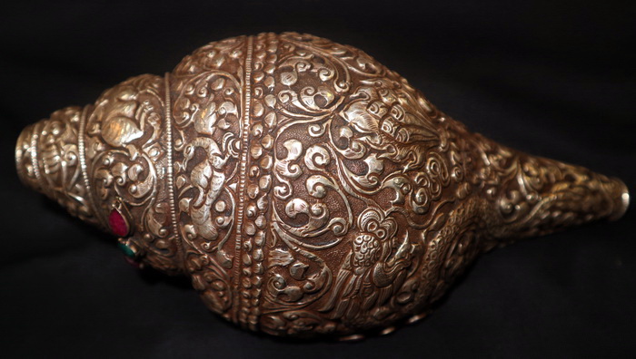 Buddhist conch Buddhist conch