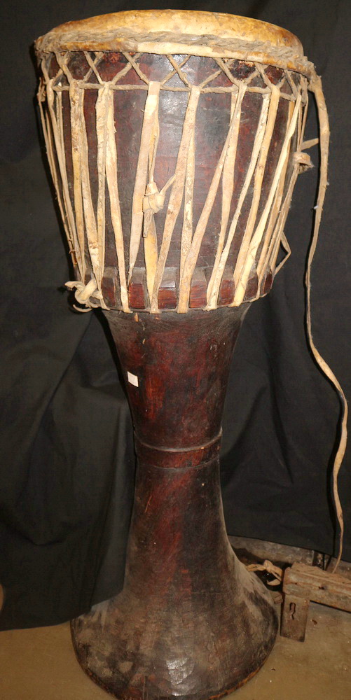 Big wooden drum Big wooden drum