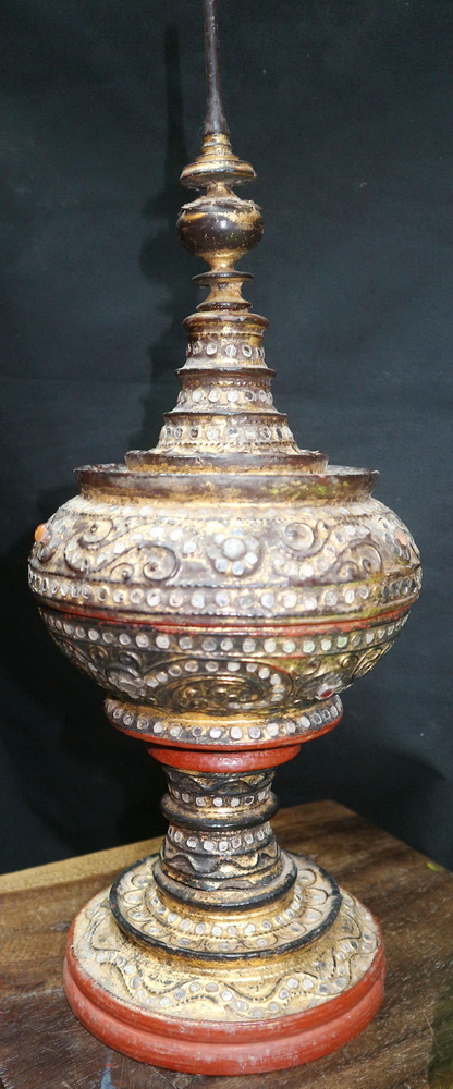 Hsun Hok, offering vessel for chief monk Hsun Hok, offering vessel for chief monk