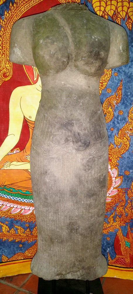 Khmer Uma torso Khmer Uma torso