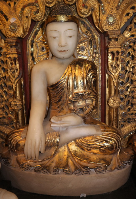 Mandalay Buddha