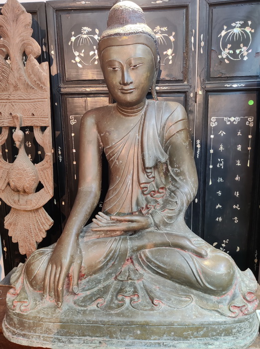 Giant Mandalay Buddha