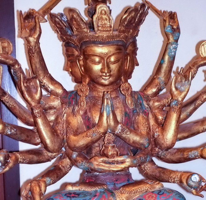 Multi armes avalokiteshvara