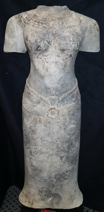 Khmer Uma torso