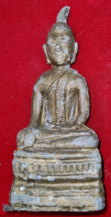 Lao Buddha w. strange flame