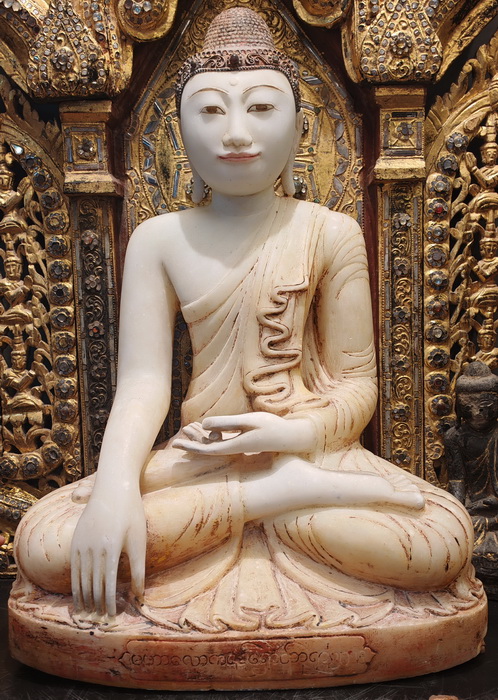 Mandalay Buddha