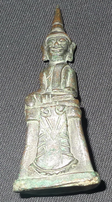 Lao Buddha big amulet
