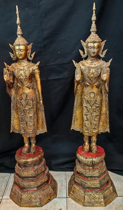 Ratanakosin Buddha, sold by oone