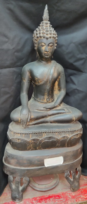 Chieng Sen Buddha on base