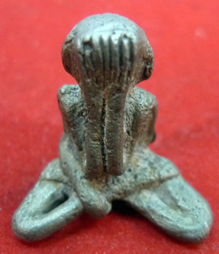 Phra pit tha, monk w. closed eyes