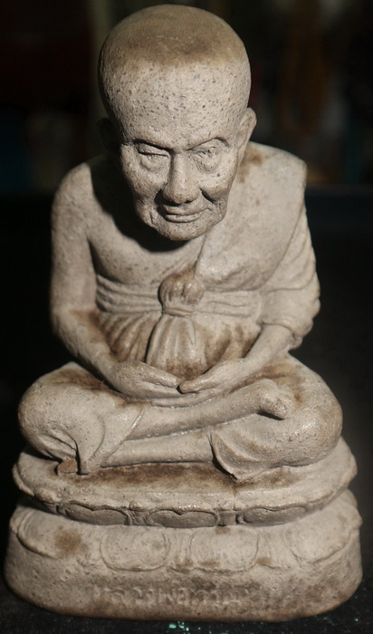 Luang Pho Tuat - Miracle clean water venerable