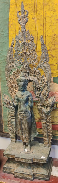 Lopburi Buddha w. frame